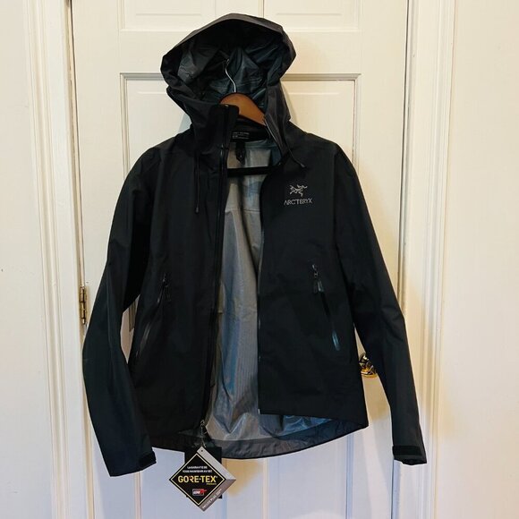Arcteryx Beta Jacket Black Men's Med Sz Gore-Tex New with Tags - Picture 12 of 13
